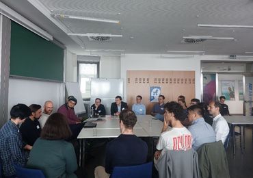 Bayar Menzat, Agentic AI Systems