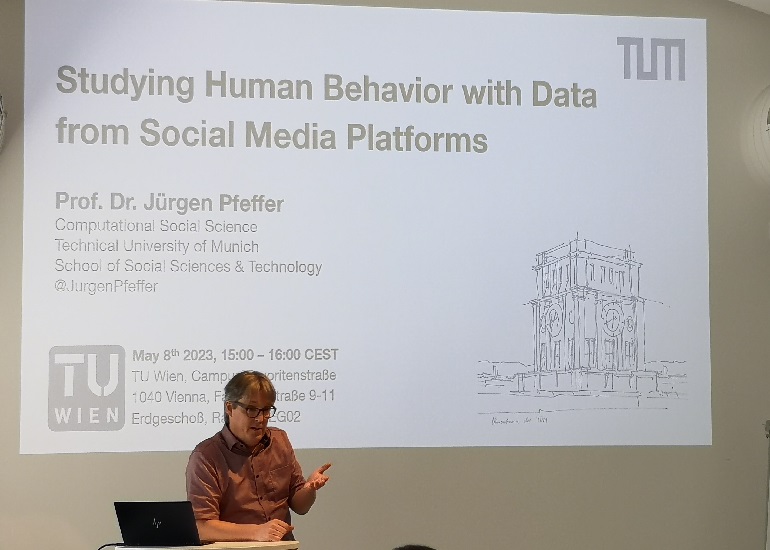 Jürgen Pfeffer: “Studying Human Behavior with Data from Social Media Platforms”